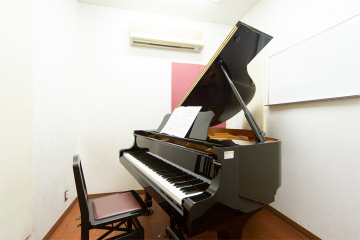 ピアノ レッスンルーム